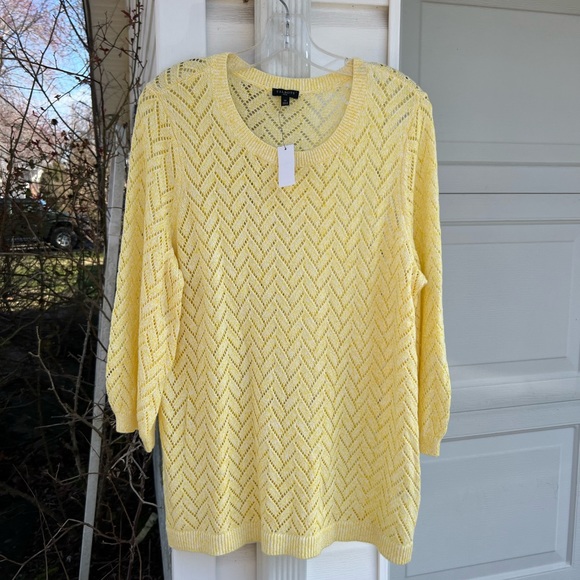 NWT Talbots Pretty Yellow Chevron Open Weave 3/4 Sleeve Sweater - Picture 3 of 3